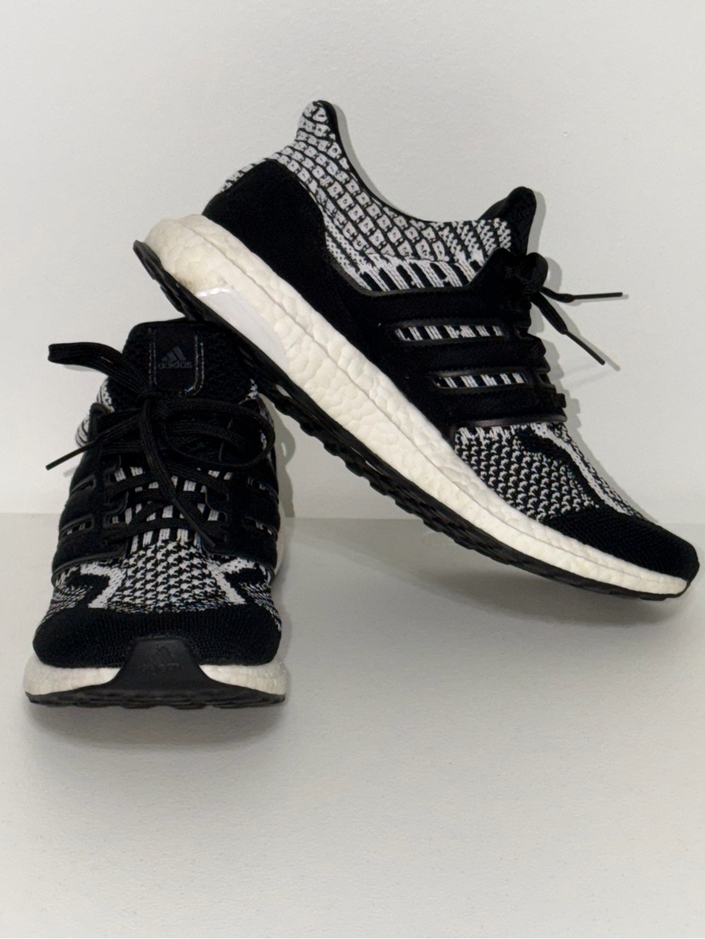 Adidas Ultraboost 5.0 DNA Black White Primeblue Sneakers FZ1850 - Women’s 7.5